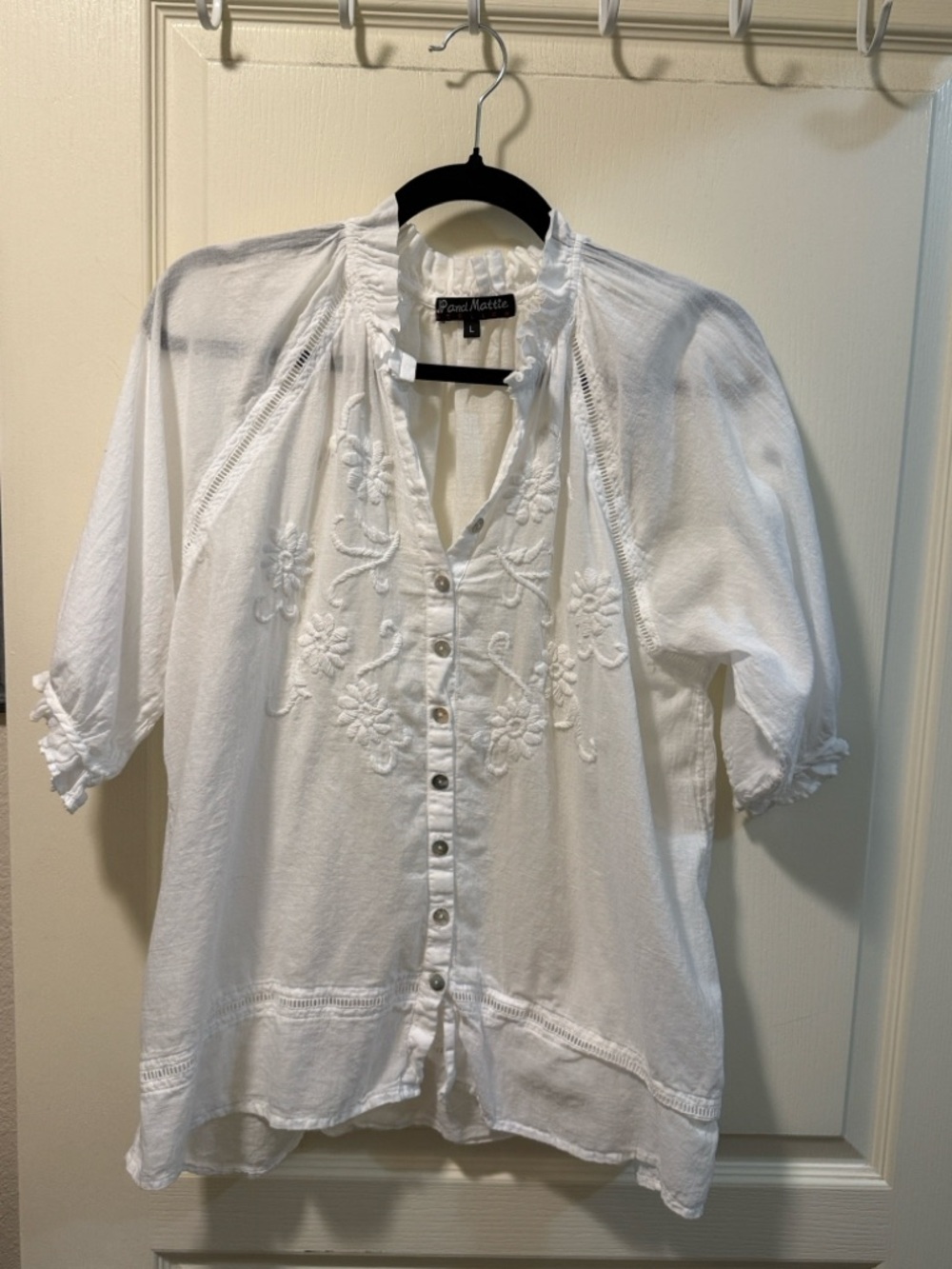 JP and Mattie White Embroidered Top - Picture 2 of 7